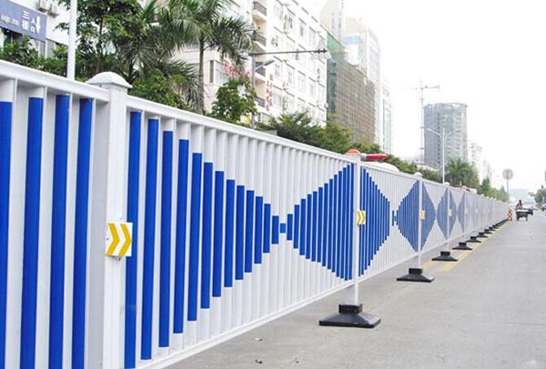 ���A��\�o��